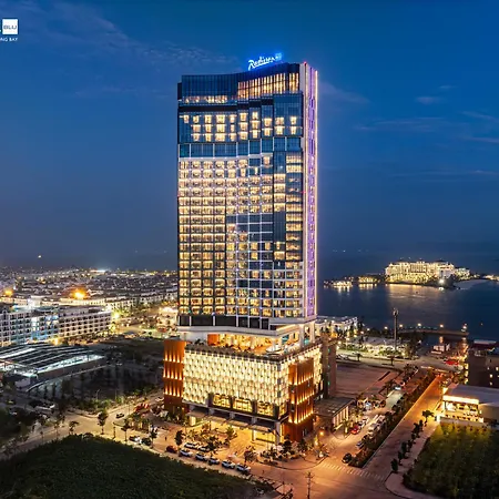 Radisson Blu Ha Long Bay Hotel