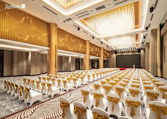Radisson Blu Bay 5* Hạ Long