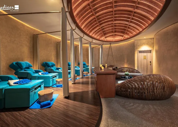 Radisson Blu Bay Hạ Long