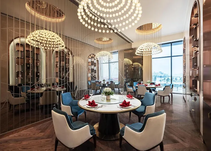 Radisson Blu Bay