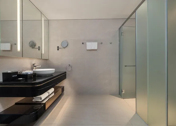 Radisson Blu Bay 5*