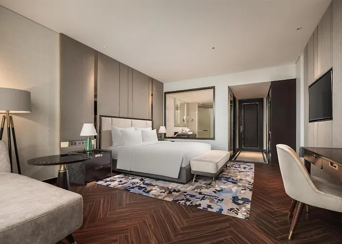Radisson Blu Bay 5* Hạ Long