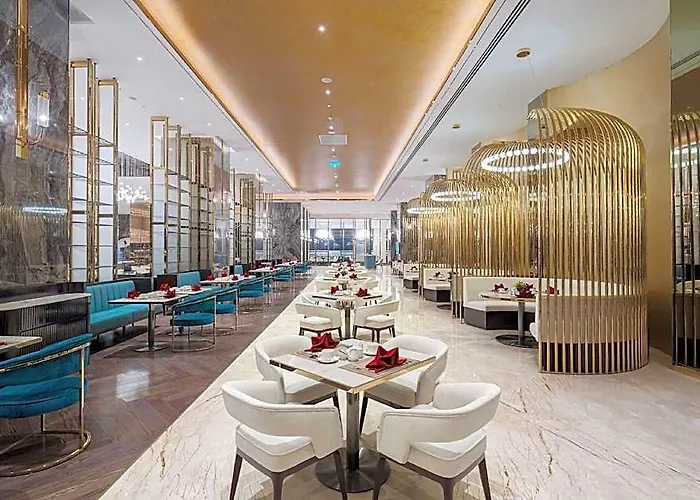 Khách sạn Radisson Blu Bay Hạ Long